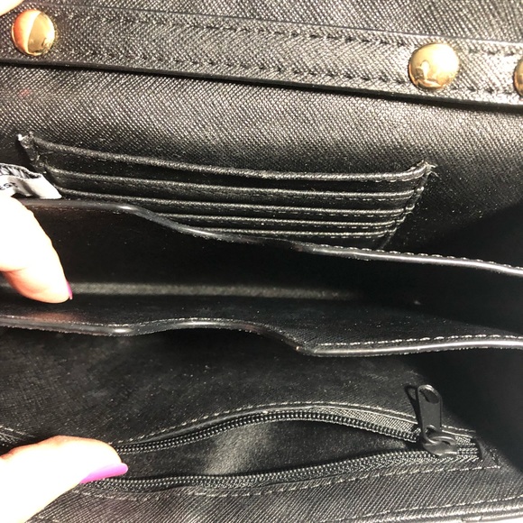 NINE WEST Mini Crossbody - Picture 7 of 8